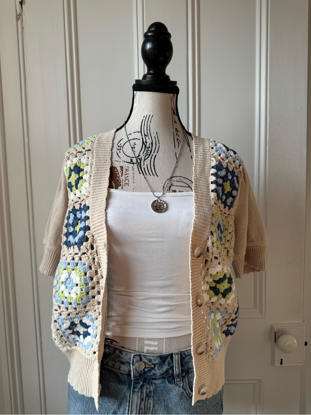 Beige Short-Sleeve Crochet Panel Cardigan Sweater